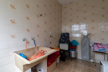 Casa à venda com 150m², 3 quartos e 2 vagasCasa 2 - Área de Serviço