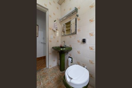 Casa à venda com 150m², 3 quartos e 2 vagasCasa 2 - Banheiro