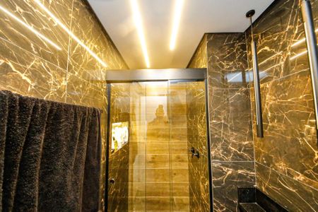 Apartamento à venda com 64m², 2 quartos e 1 vaga Apartamento à venda com 64m², 2 quartos e 1 vagaBanheiro Suíte