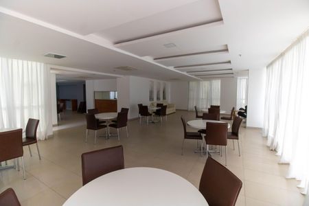 Apartamento à venda com 76m², 2 quartos e 1 vagaÁrea comum