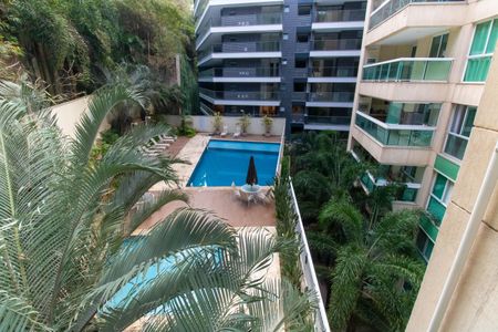 Apartamento à venda com 76m², 2 quartos e 1 vagaÁrea comum