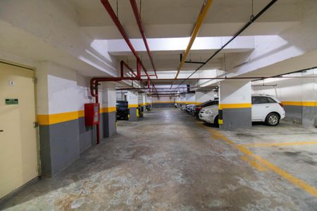 Apartamento à venda com 76m², 2 quartos e 1 vagaÁrea comum