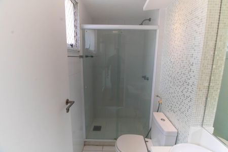 Apartamento à venda com 76m², 2 quartos e 1 vagaBanheiro da Suíte 2
