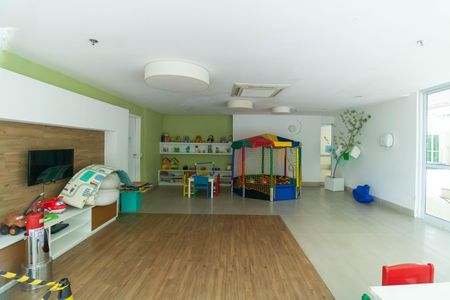 Apartamento à venda com 76m², 2 quartos e 1 vagaÁrea comum