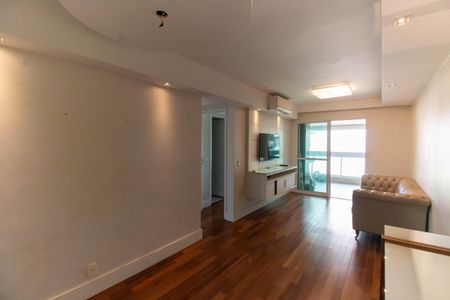 Sala de apartamento à venda com 2 quartos, 76m² em Icaraí, Niterói