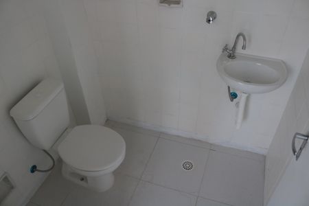 Apartamento para alugar com 110m², 2 quartos e sem vagaBanheiro de Serviço