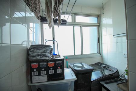 Apartamento à venda com 50m², 2 quartos e 1 vaga Apartamento à venda com 50m², 2 quartos e 1 vagaÁrea de Serviço