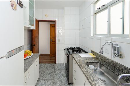 Apartamento para alugar com 100m², 3 quartos e 1 vaga Apartamento para alugar com 100m², 3 quartos e 1 vagaCozinha