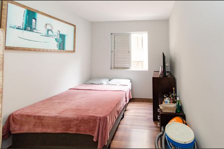 Apartamento para alugar com 100m², 3 quartos e 1 vaga Apartamento para alugar com 100m², 3 quartos e 1 vagaQuarto 1
