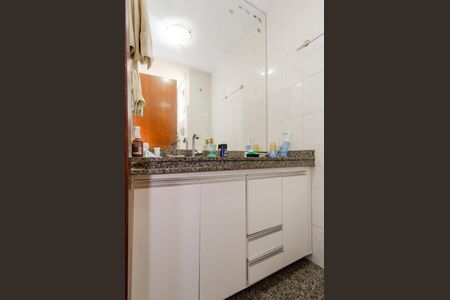 Apartamento para alugar com 100m², 3 quartos e 1 vaga Apartamento para alugar com 100m², 3 quartos e 1 vagaBanheiro da Suíte