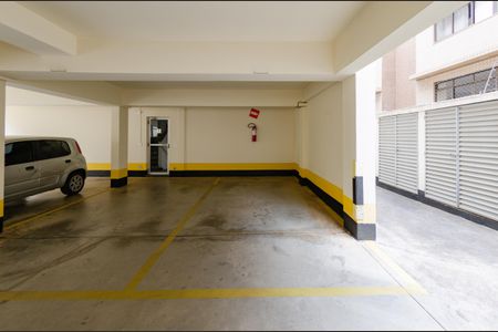 Apartamento para alugar com 100m², 3 quartos e 1 vaga Apartamento para alugar com 100m², 3 quartos e 1 vagaGaragem