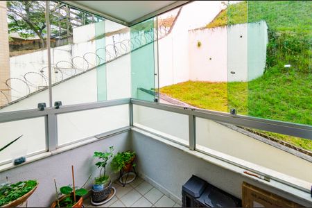 Apartamento para alugar com 100m², 3 quartos e 1 vaga Apartamento para alugar com 100m², 3 quartos e 1 vagaVaranda da Suíte