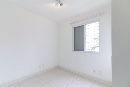 Apartamento à venda com 108m², 4 quartos e 2 vagasQuarto 2