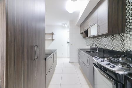 Apartamento à venda com 108m², 4 quartos e 2 vagasCozinha e Área de Serviço