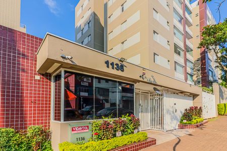 Apartamento à venda com 108m², 4 quartos e 2 vagasFachada