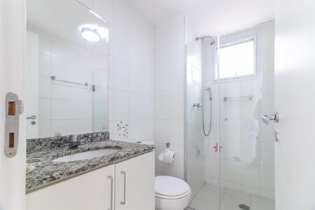 Apartamento à venda com 108m², 4 quartos e 2 vagasBanheiro