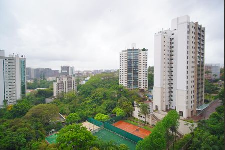 Vista de kitnet/studio para alugar com 1 quarto, 30m² em Três Figueiras, Porto Alegre