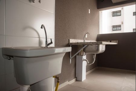 Apartamento à venda com 70m², 2 quartos e 1 vagaÁrea de Serviço