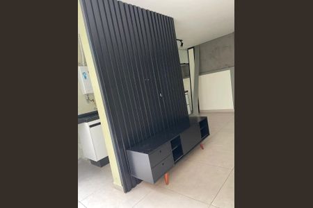 Sala de apartamento para alugar com 2 quartos, 70m² em Piqueri, São Paulo