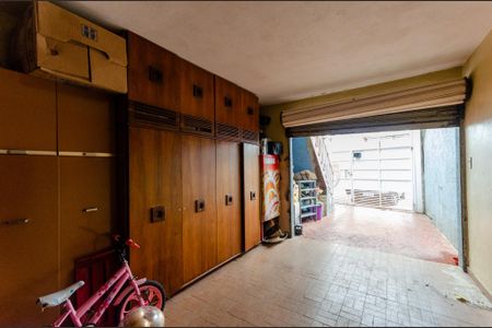 Casa à venda com 122m², 2 quartos e 2 vagas Casa à venda com 122m², 2 quartos e 2 vagasGaragem