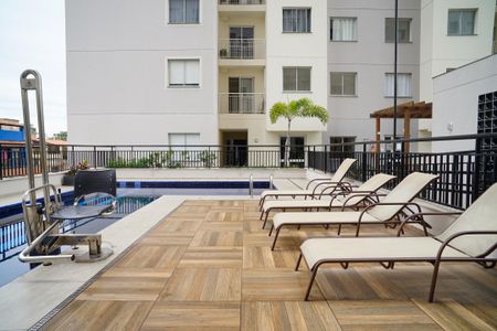 Apartamento à venda com 46m², 2 quartos e sem vagaÁrea comum - Piscina