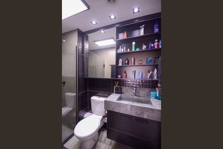 Apartamento à venda com 66m², 2 quartos e 1 vagaBanheiro da Suíte