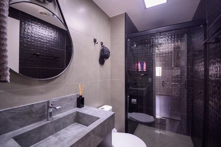 Apartamento à venda com 66m², 2 quartos e 1 vagaBanheiro Social