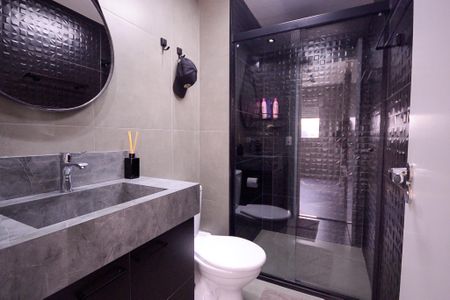 Apartamento à venda com 66m², 2 quartos e 1 vagaBanheiro Social