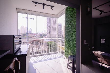 Apartamento à venda com 66m², 2 quartos e 1 vagaVaranda