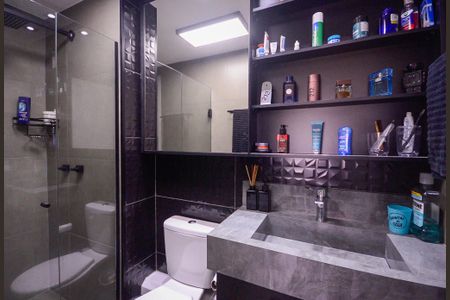 Apartamento à venda com 66m², 2 quartos e 1 vagaBanheiro da Suíte