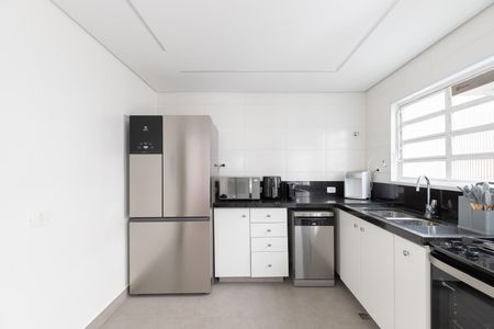 Casa para alugar com 180m², 4 quartos e sem vagaCozinha