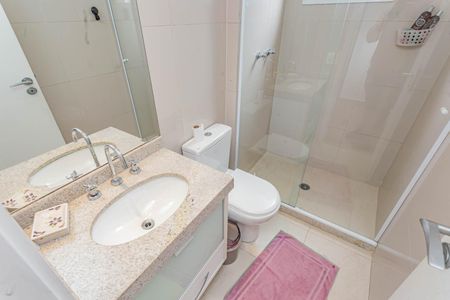 Apartamento à venda com 144m², 3 quartos e 3 vagasBanheiro da Suíte 2