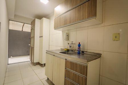 Cozinha de apartamento para alugar com 2 quartos, 57m² em Parque Munhoz, São Paulo
