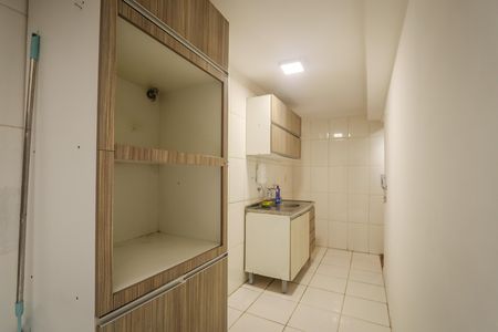 Cozinha de apartamento para alugar com 2 quartos, 57m² em Parque Munhoz, São Paulo