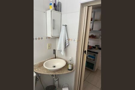 Casa à venda com 2 quartos, 150m² em Cubango, Niterói