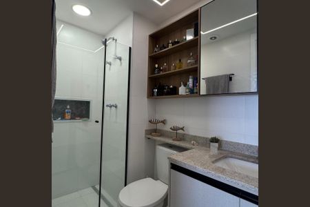 Apartamento à venda com 65m², 2 quartos e 1 vaga