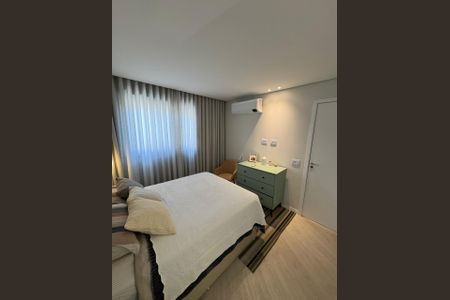 Apartamento à venda com 72m², 2 quartos e 2 vagasSuíte