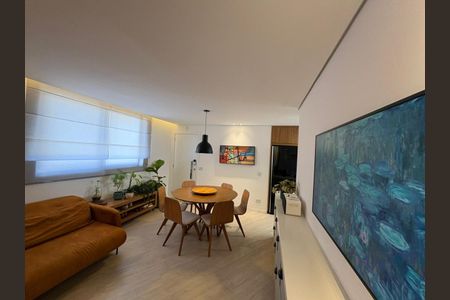 Apartamento à venda com 72m², 2 quartos e 2 vagasSala