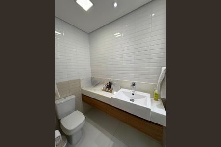 Apartamento à venda com 72m², 2 quartos e 2 vagasBanheiro Social