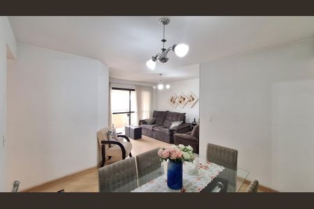 Apartamento à venda com 82m², 3 quartos e 2 vagasSala