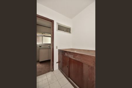 Apartamento para alugar com 147m², 3 quartos e 2 vagasQuarto de Serviço