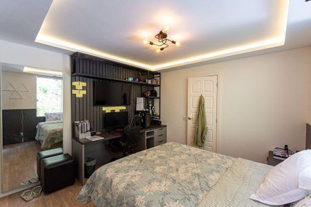 Casa à venda com 4 quartos, 300m² em Itaipu, Niterói