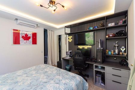 Casa à venda com 4 quartos, 300m² em Itaipu, Niterói