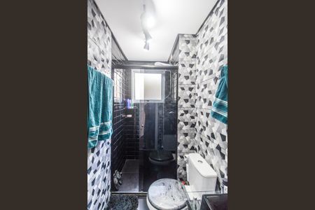 Apartamento à venda com 51m², 2 quartos e 1 vaga Apartamento à venda com 51m², 2 quartos e 1 vagaBanheiro