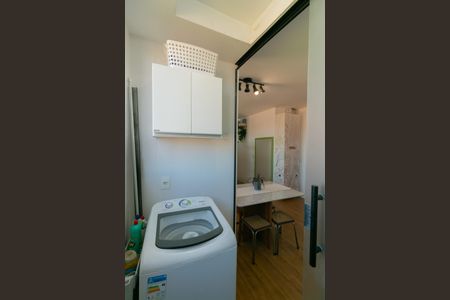 Apartamento à venda com 60m², 2 quartos e 1 vagaÁrea de Serviço