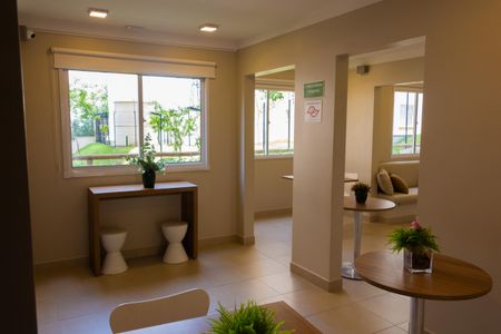 Apartamento à venda com 41m², 2 quartos e sem vagaÁrea comum - Salão de festas