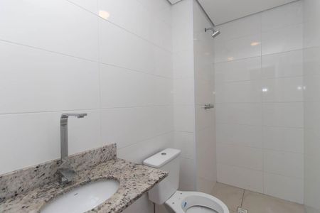Apartamento para alugar com 38m², 2 quartos e sem vagaBanheiro