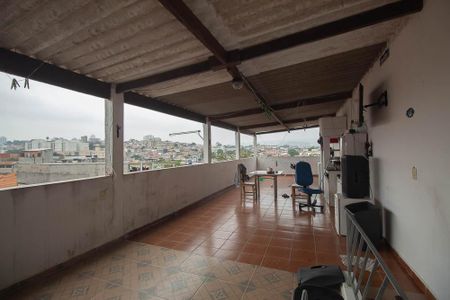 Casa à venda com 119m², 3 quartos e 1 vagaÁrea de Serviço / Quintal