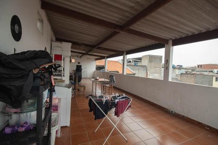 Casa à venda com 119m², 3 quartos e 1 vagaÁrea de Serviço / Quintal