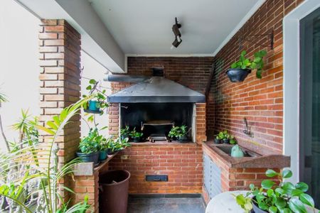 Casa à venda com 712m², 5 quartos e 4 vagas